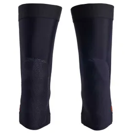 specialized-traction-d30-knaskydd
