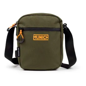 munich-borsa-a-tracolla