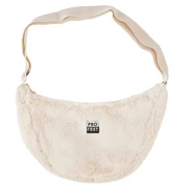 protest-janie-midjevaska