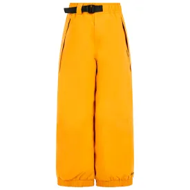 protest-kenny-housut