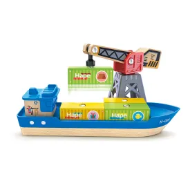 hape-cargo-ship-and-crane