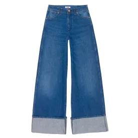 wrangler-cuffed-loose-fit-jeans