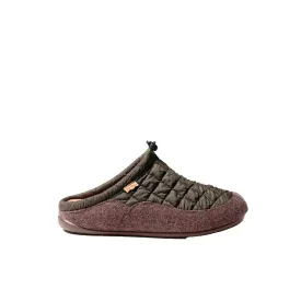 toni-pons-nadir-um-拖鞋