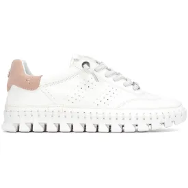 carmela-163107-trainers