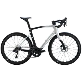 pinarello-x7-ultegra-di2-r8170-2026-rower-szosowy