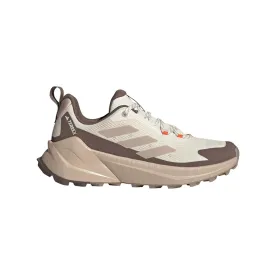 adidas-terrex-trailmaker-2.0-登山鞋