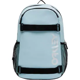 oakley-freshman-skate-backpack
