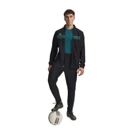 under-armour-challenger-运动服