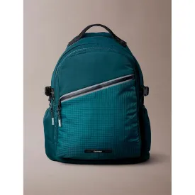 calvin-klein-zaino-striped-utility