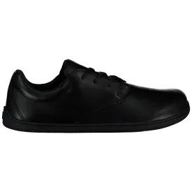 be-lenka-sneaker-cityscape-barefoot