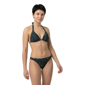 protest-date-triangle-bikini