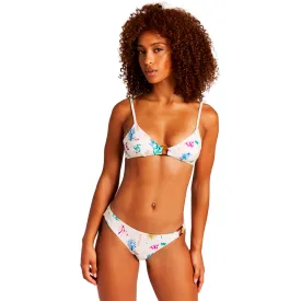 protest-indes-bikini