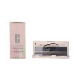clinique-base-beyond-perfecting-fdt-18