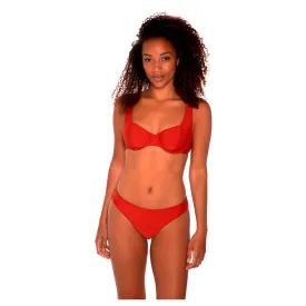 protest-merryl-bikini