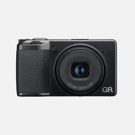 ricoh-gr-iiix-hdf-compact-camera