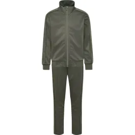 hummel-regular-logo-tracksuit