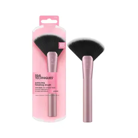 real-techniques-extra-big-finishing-face-makeupborste