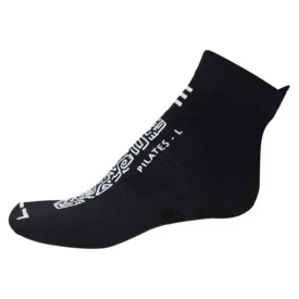 r-evenge-pilates-classic-socks
