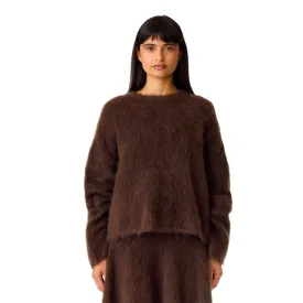 yas-sueter-tilde