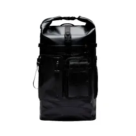 oakley-reserve-tactical-dry-backpack