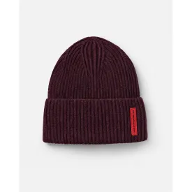 the-mountain-studio-gorro-are