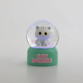 itotal-figure-white-cat