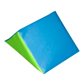 softee-figura-acolchoada-mini-triangle-25x25x25cm