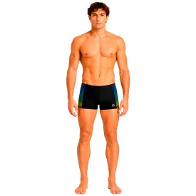 ras-tobago-swimming-boxer