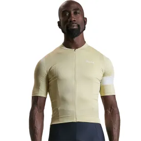 rapha-core-kort-rmet-troje