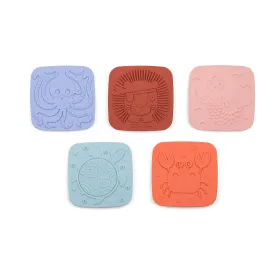 lilliputiens-sensory-tiles-badeleke