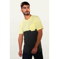 snap-climbing-two-colored-pocket-short-sleeve-t-shirt