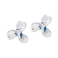 dive-silver-small-boat-propeller-post-earring
