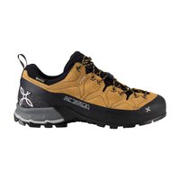 montura-yaru-goretex-hiking-shoes