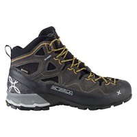 montura-yaru-tekno-goretex-hiking-boots