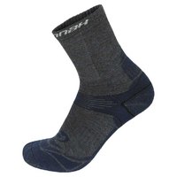 hannah-walk-half-socks
