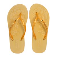 beachy-feet-almudena-flip-flops