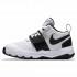 Nike Team Hustle D 8 PS Trainers