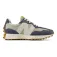 New Balance 327 trainers